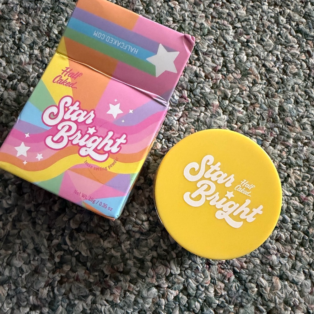 Half Caked Star Bright Loose Setting Powder - translucent - Picture 4 of 5